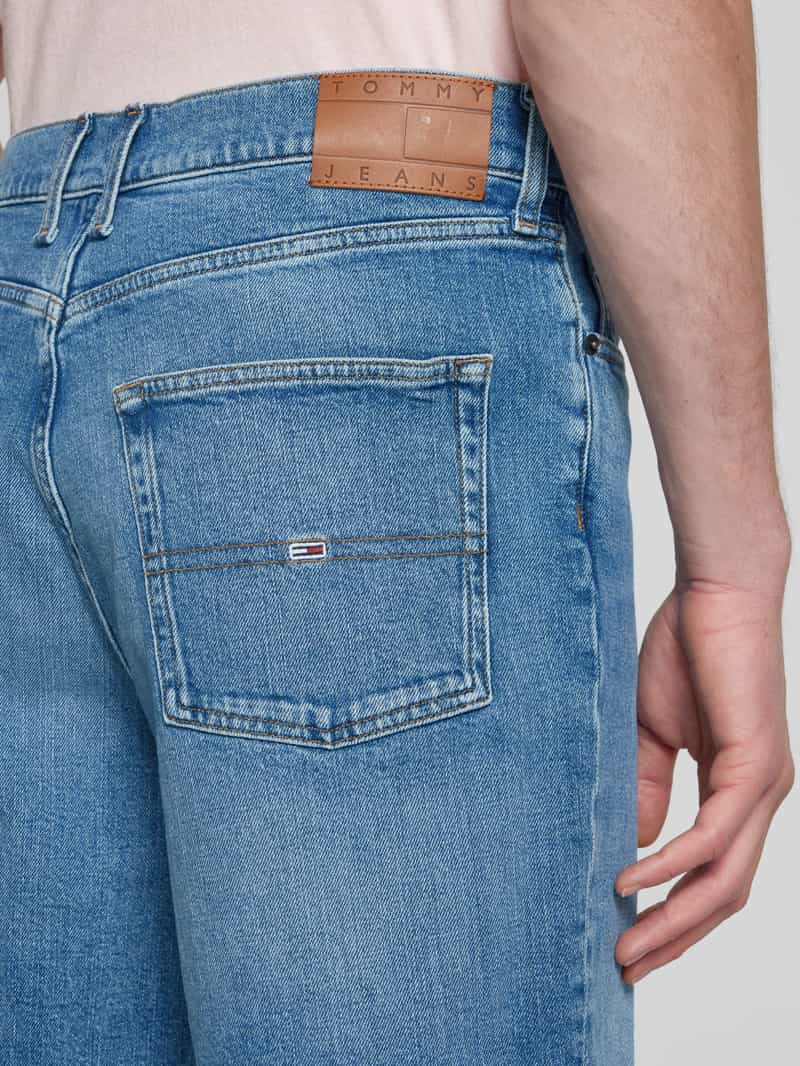 Tommy Jeans Relaxed fit korte jeans van een mix van katoen en elastaan