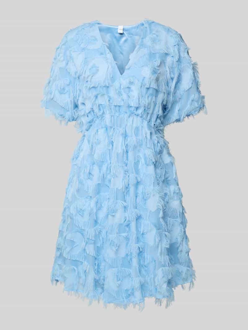 YAS Knielange cocktailjurk met V-hals model 'PAZYLLA'
