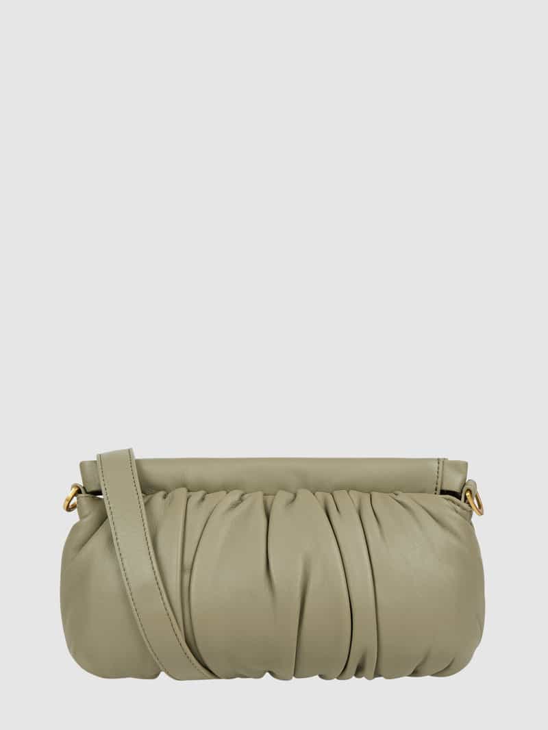 Torebka na długim pasku z jagnięcej skóry model ‘Ruby’