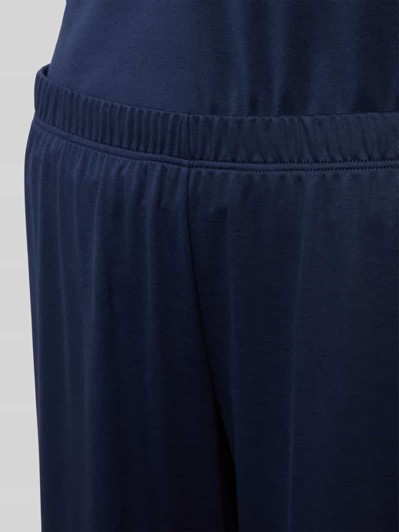 Hanro Pyjama met V-hals