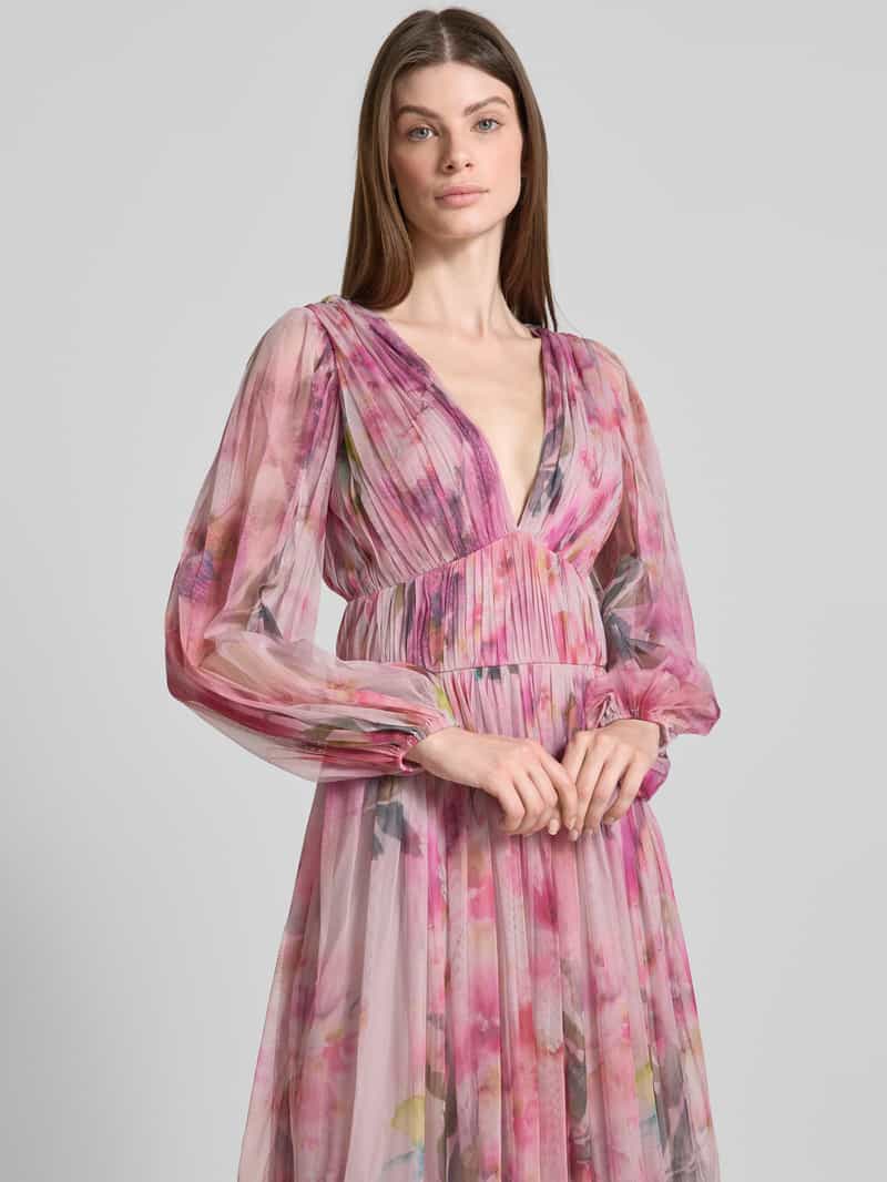 Lace & Beads Cocktailjurk met V-hals