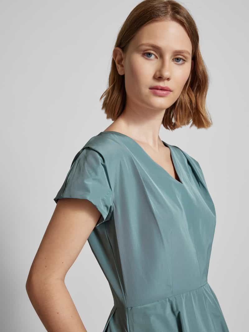 Weekend Max Mara Midi-jurk met V-hals model 'ETUANIA'