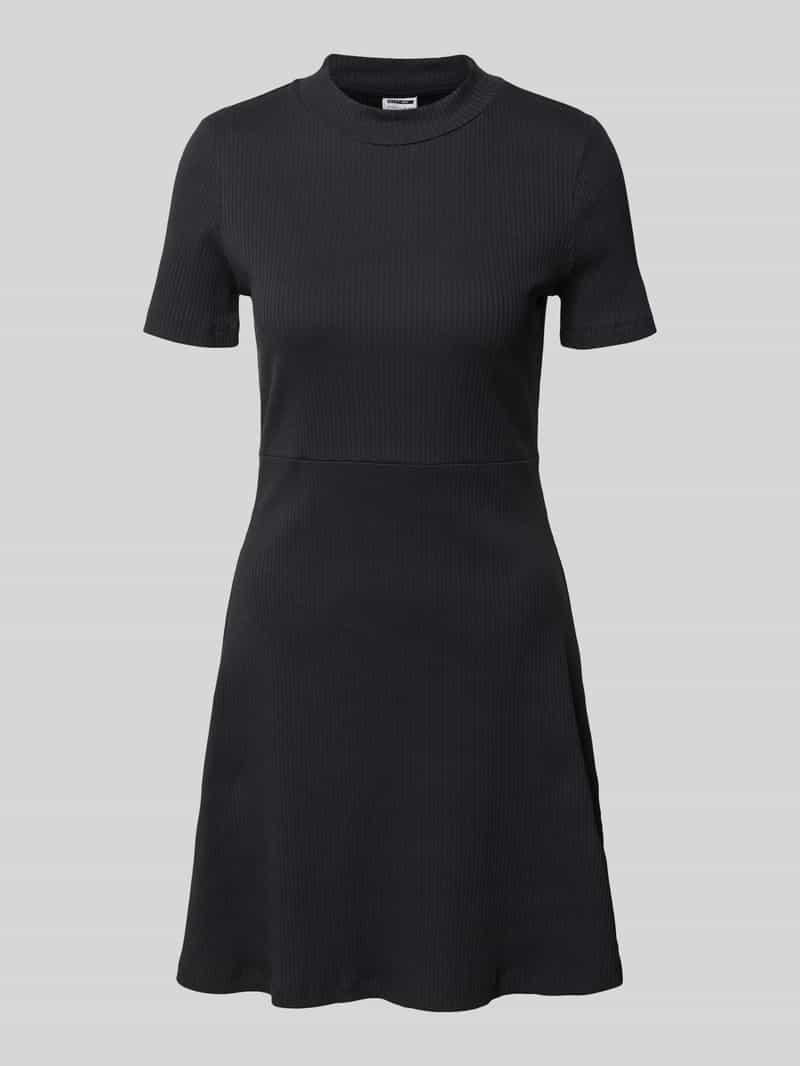 Noisy May T-shirtjurk in riblook model 'ELINOR'
