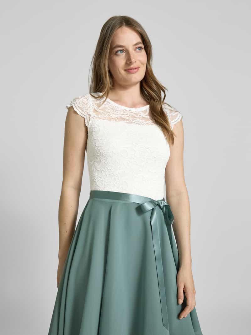 Swing Knielange cocktailjurk met ronde hals