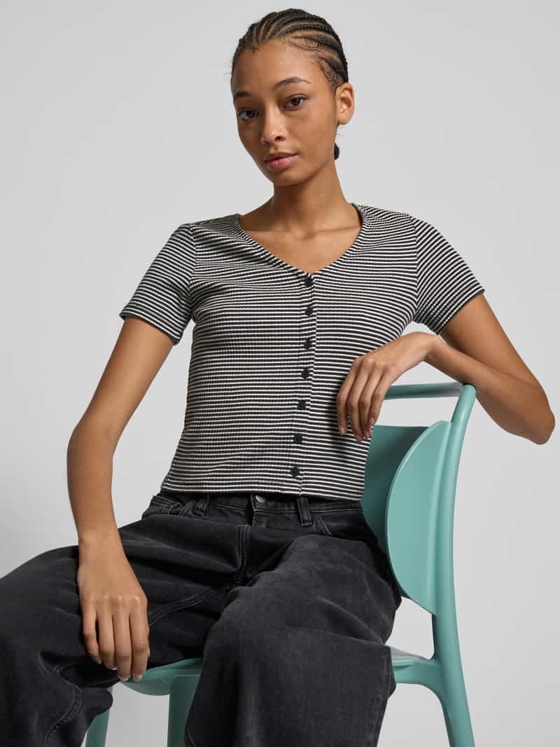 Levi's T-shirt met doorknoopsluiting model 'MUSE'