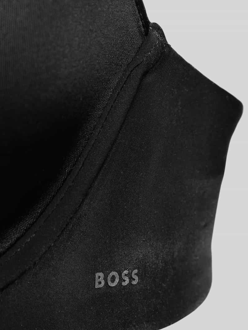 Boss Beha met cups en labelprint