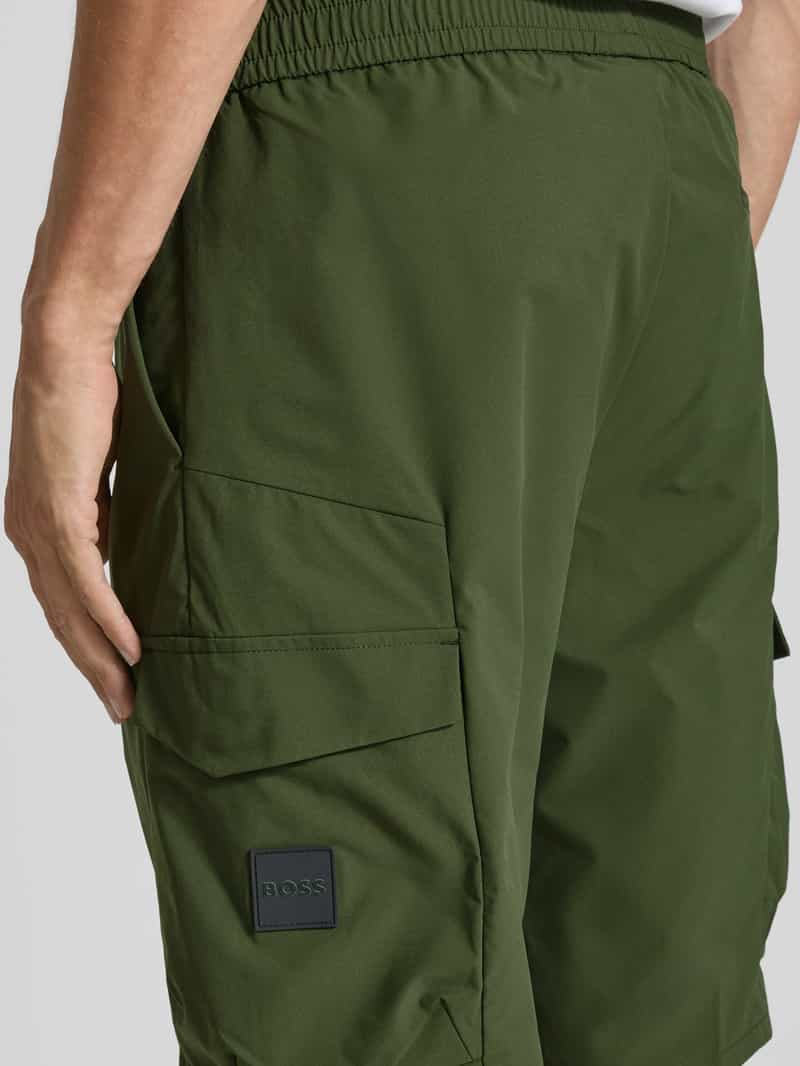 BOSS Green Bermuda met elastische band en cargozakken