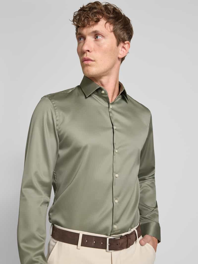 Jake*s Slim fit zakelijk overhemd met kentkraag