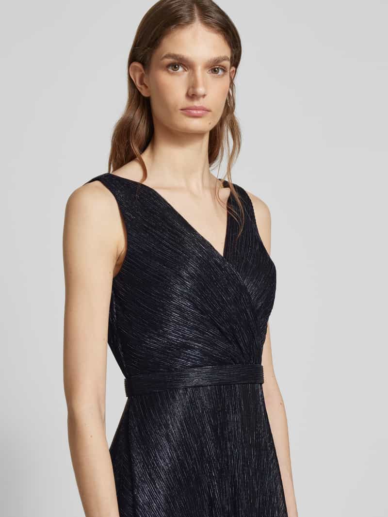TROYDEN COLLECTION Cocktailjurk in wikkellook
