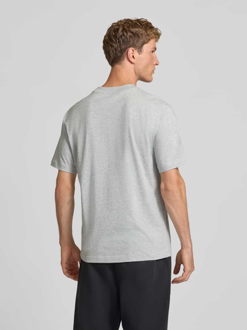 New Balance T-shirt met labelstitching model 'ESSENTIALS'