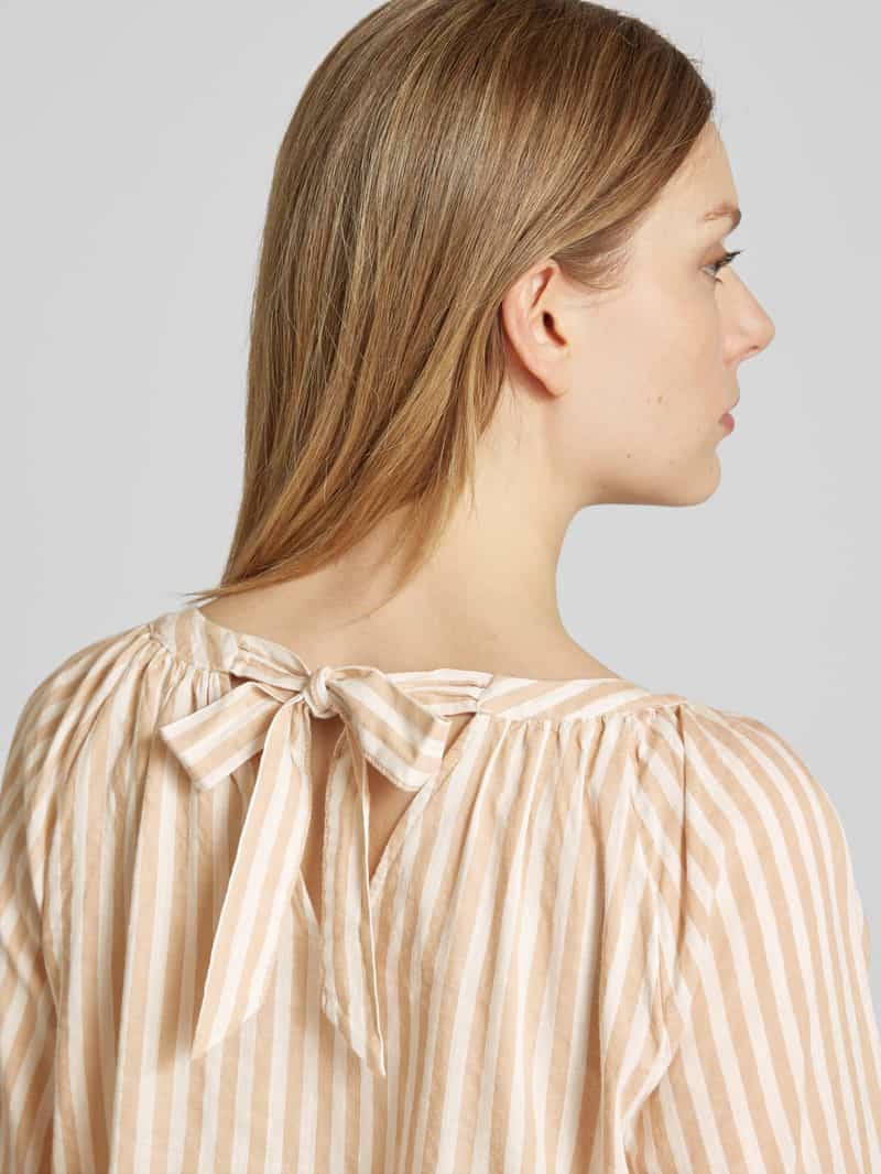s.Oliver RED LABEL Relaxed fit blouse met korte mouwen van een mix van katoen en viscose