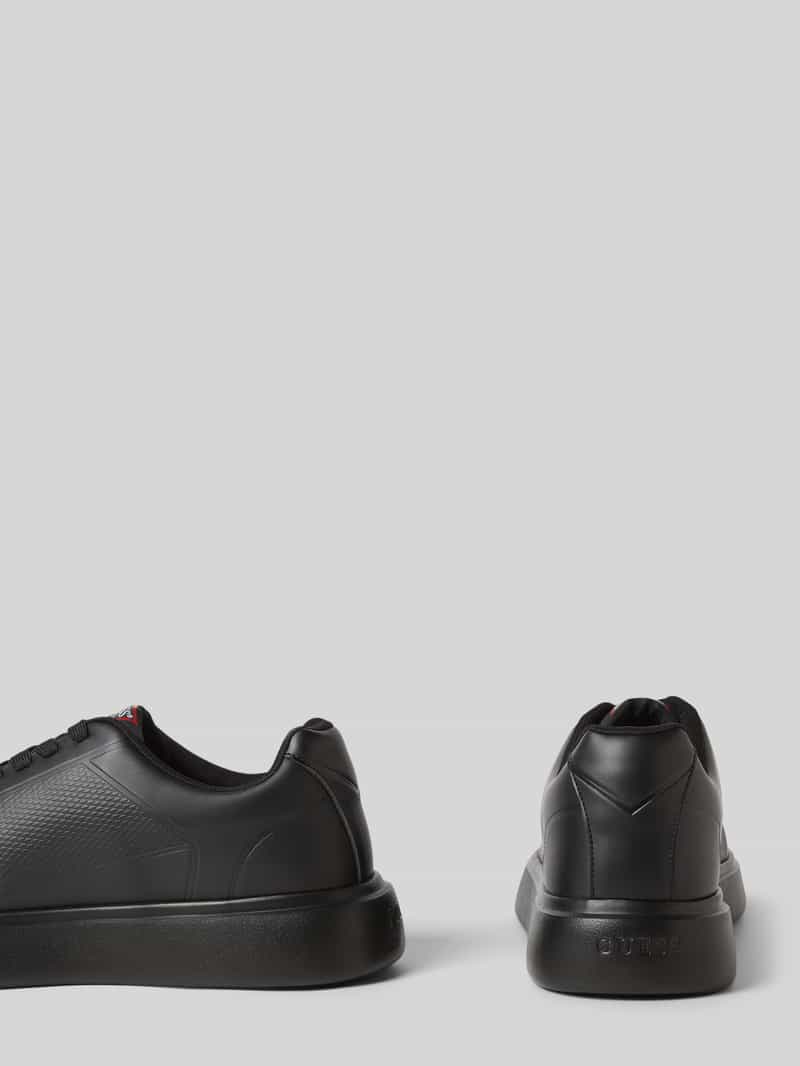 Guess Sneakers met vetersluiting model 'PLEZIA'