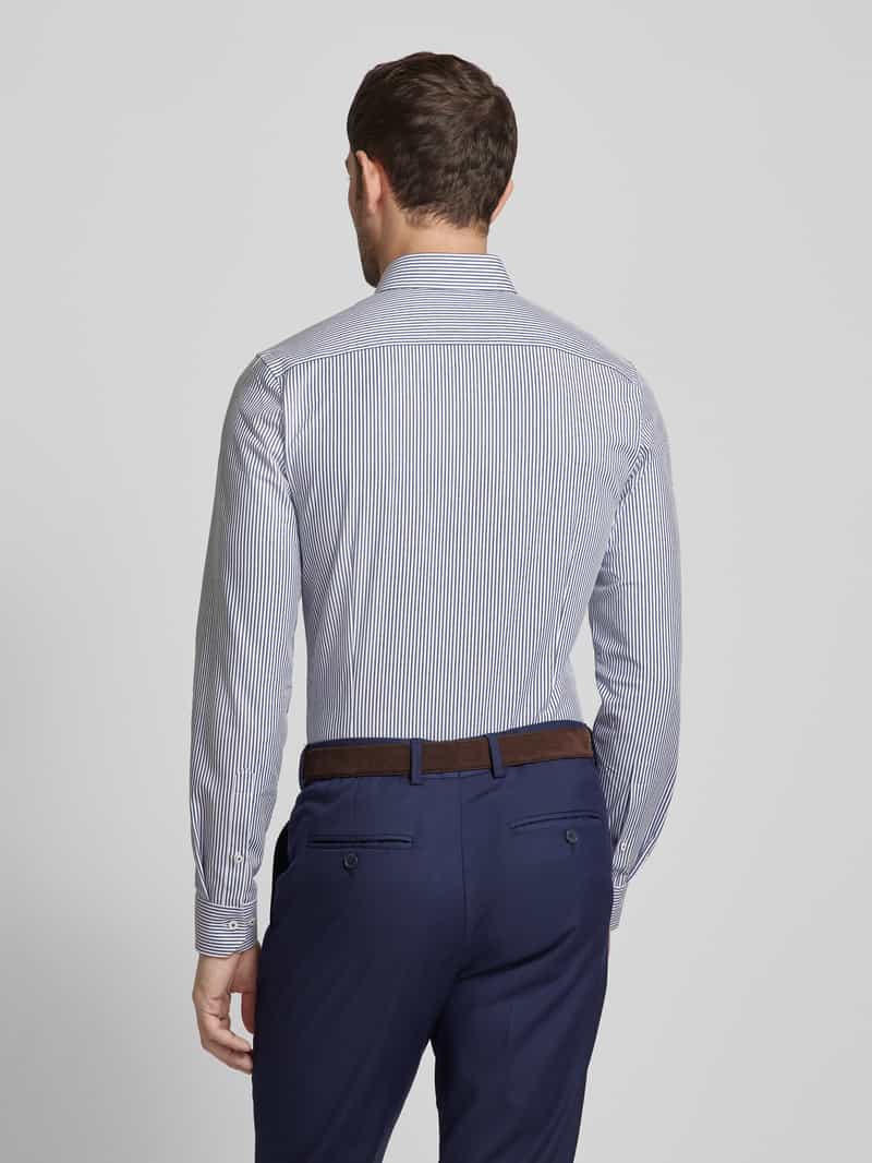 Super slim fit zakelijk overhemd met stretch en streepmotief OLYMP No. Six