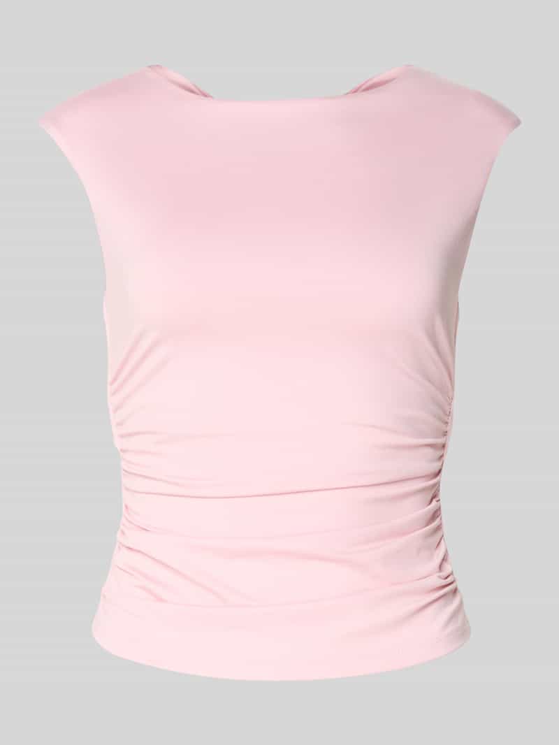 Gina Tricot T-shirt met cut-out aan de achterkant