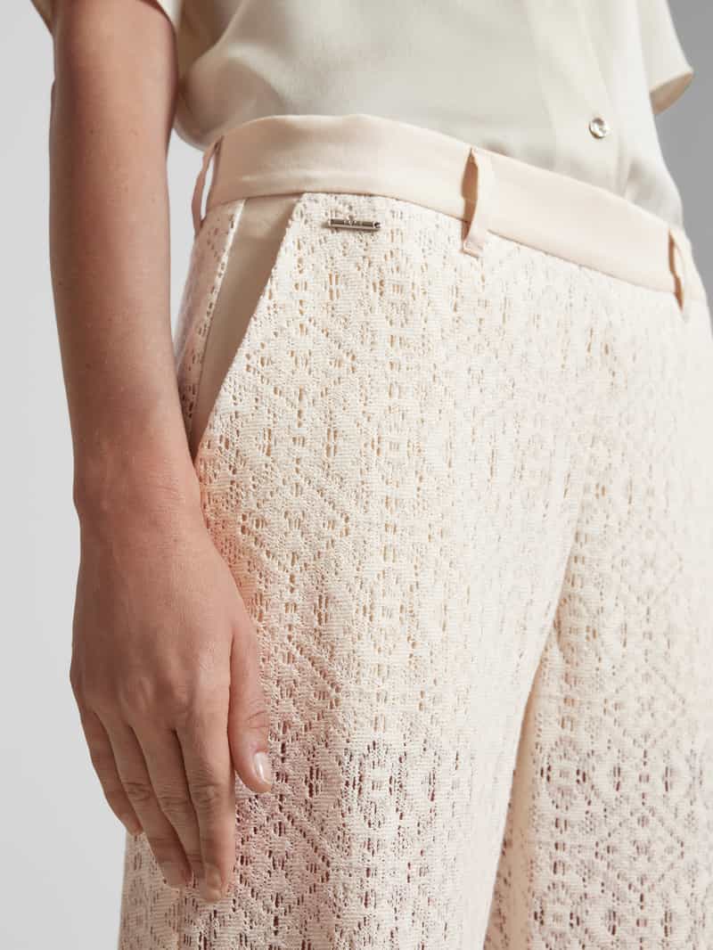 BRAX Flared stoffen broek met gehaakt kant model 'Style. Maine'