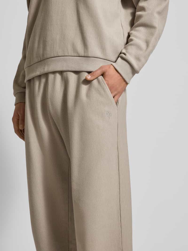REVIEW Sweatpants in riblook met elastische band