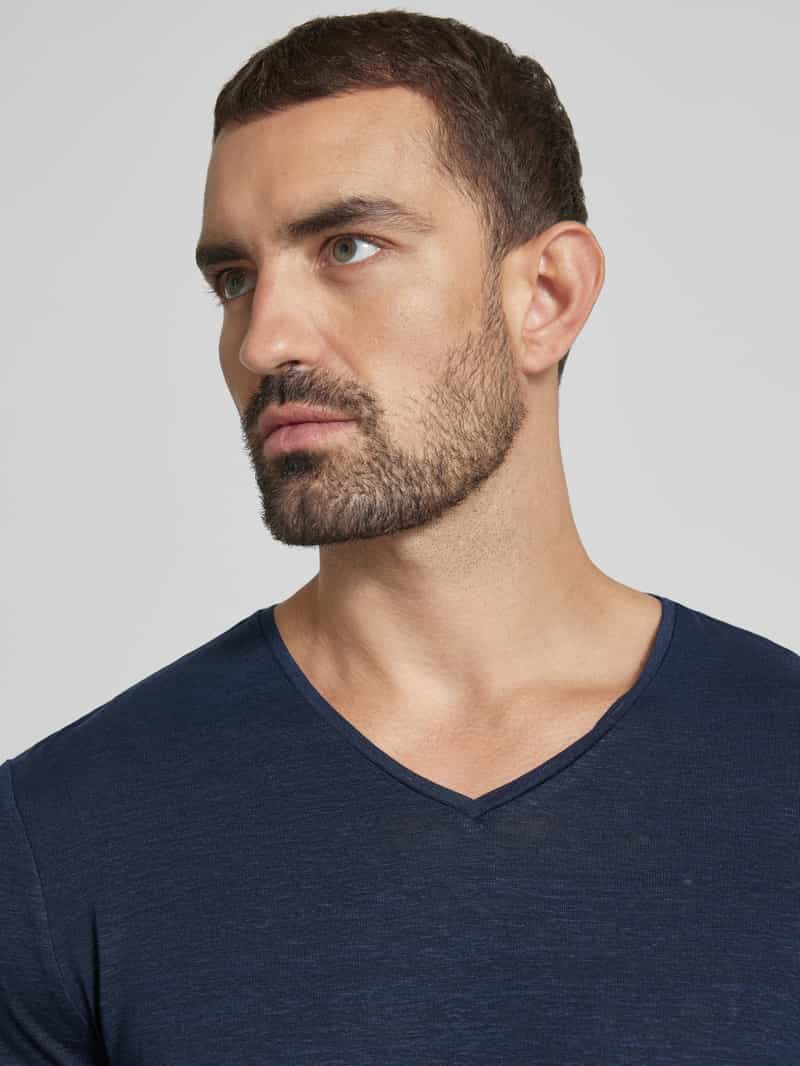 OLYMP Level Five T-shirt met V-hals