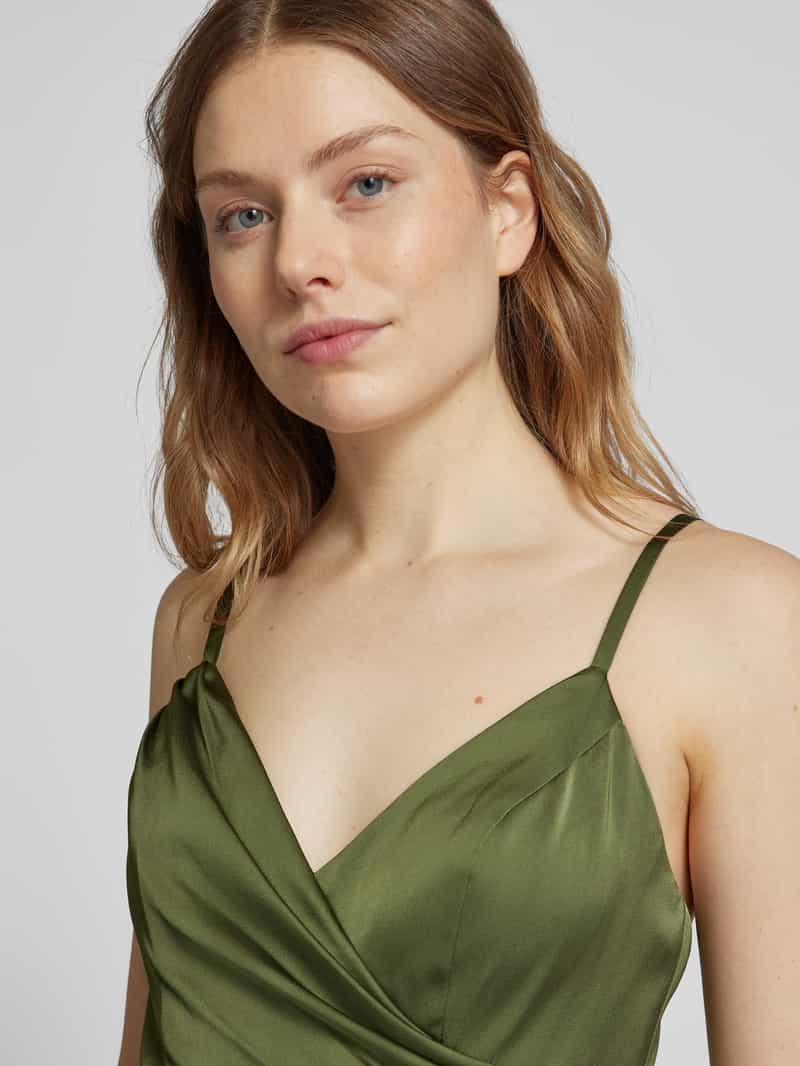 Laona Avondjurk in wikkellook