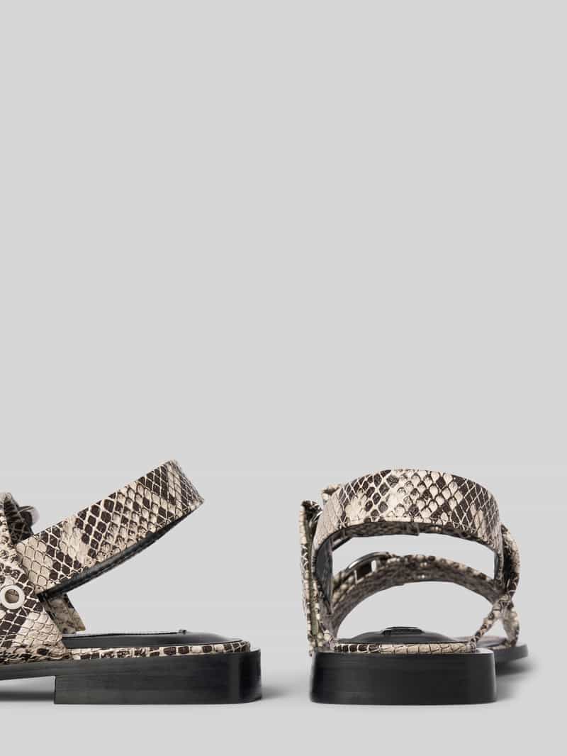 Steve Madden Sandalen met sierstuds model 'SARIA'
