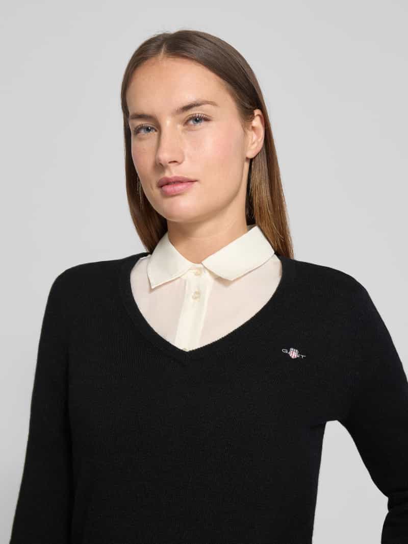 Gant Gebreide pullover van lamswolmix met V-hals