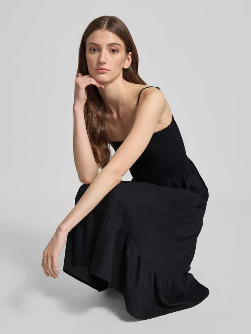 Only Getailleerde vrijetijdsjurk met gesmokte borst model 'ZELINA'
