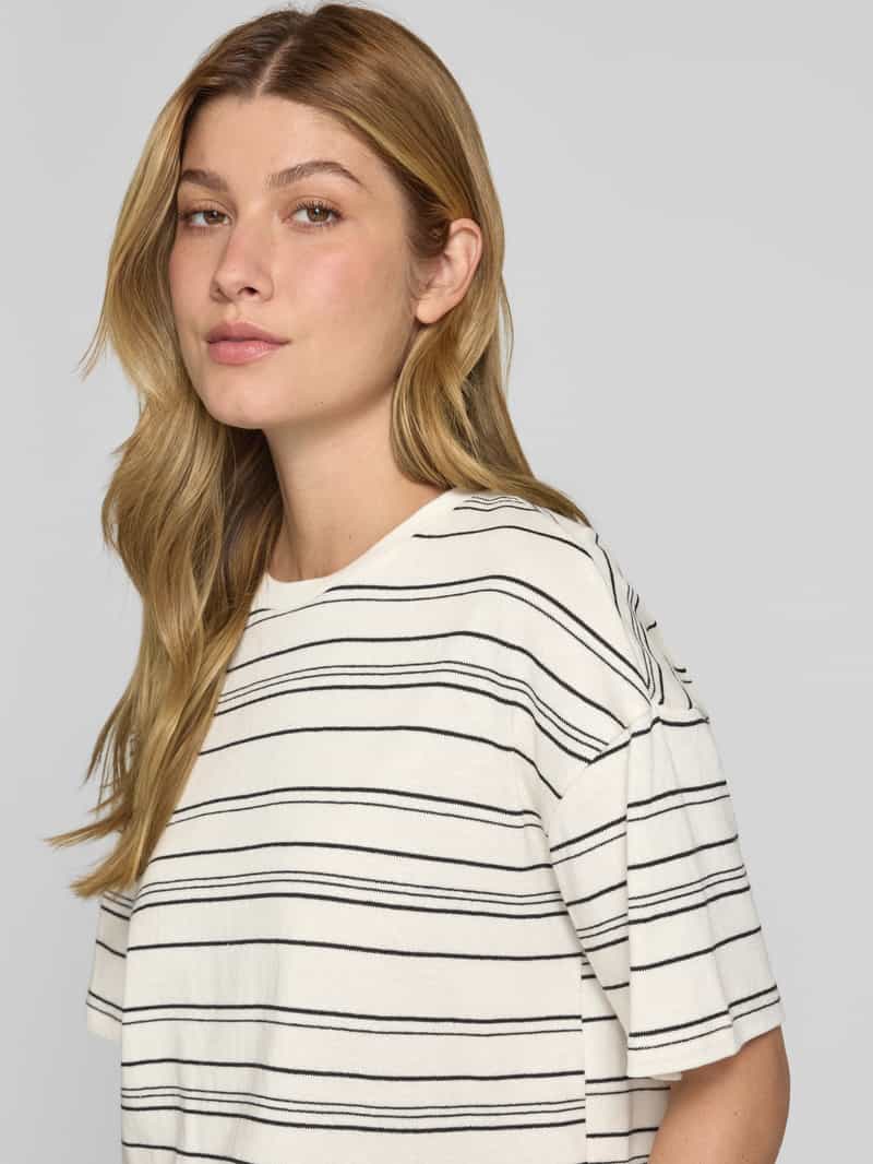 MSCH Copenhagen T-shirt met extra brede schouders model 'Jaxine Bahara'