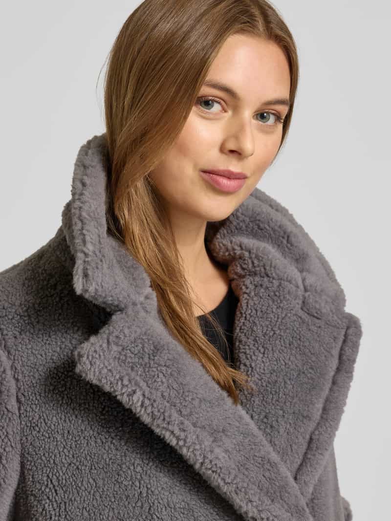 comma Lange jas van teddybont met reverskraag