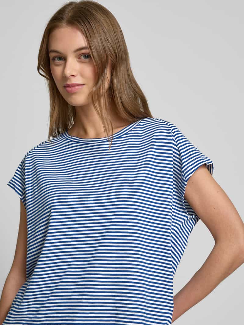ARMEDANGELS T-shirt met labelpatch model 'ONELIAA'