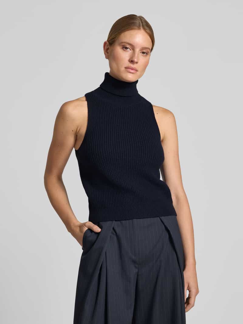 Style Icon Collection Mouwloos gebreid coltruitop curated by Viky Rader