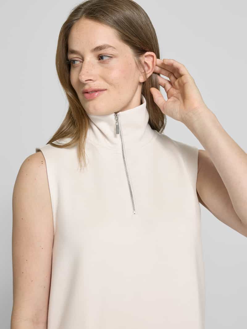 Christian Berg Woman Sweatshirt in mouwloos design