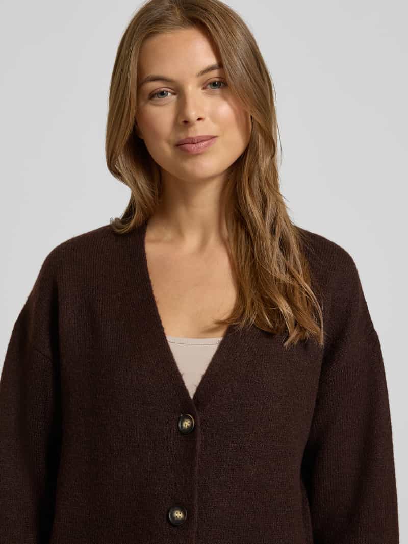 Christian Berg Woman Cardigan met V-hals en knoopsluiting