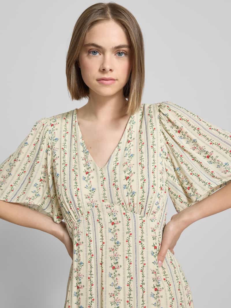 Pieces Getailleerde vrijetijdsjurk van pure viscose model 'TAITLYN'