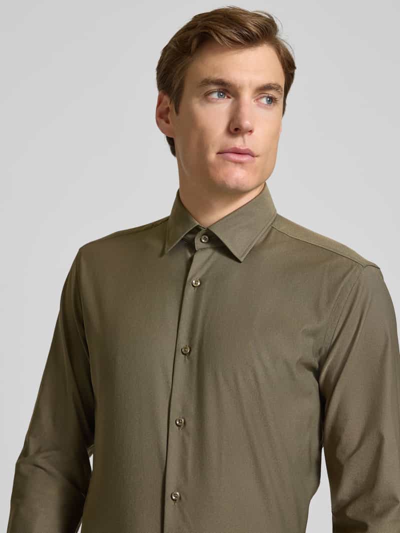Boss Slim fit zakelijk overhemd met kentkraag model 'HANK'