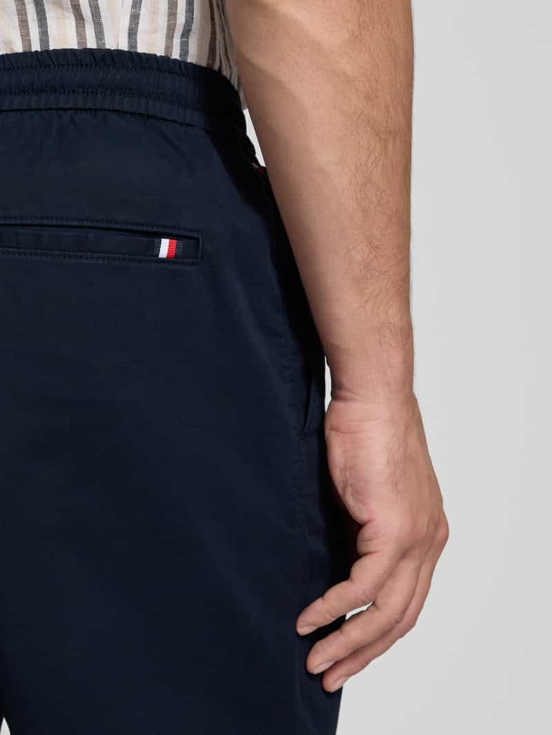 Tommy Hilfiger Regular fit korte broek van een mix van katoen en elastaan
