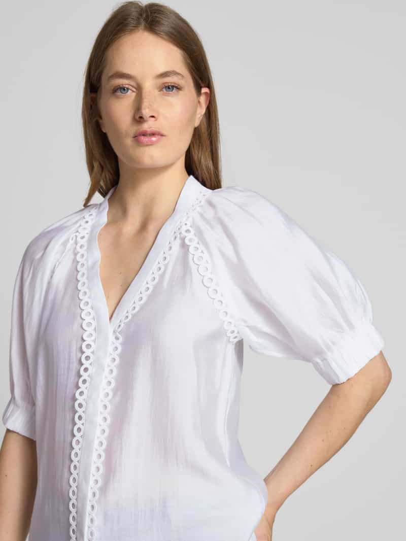 Copenhagen Muse Regular fit blouse met V-hals en gehaakt kant