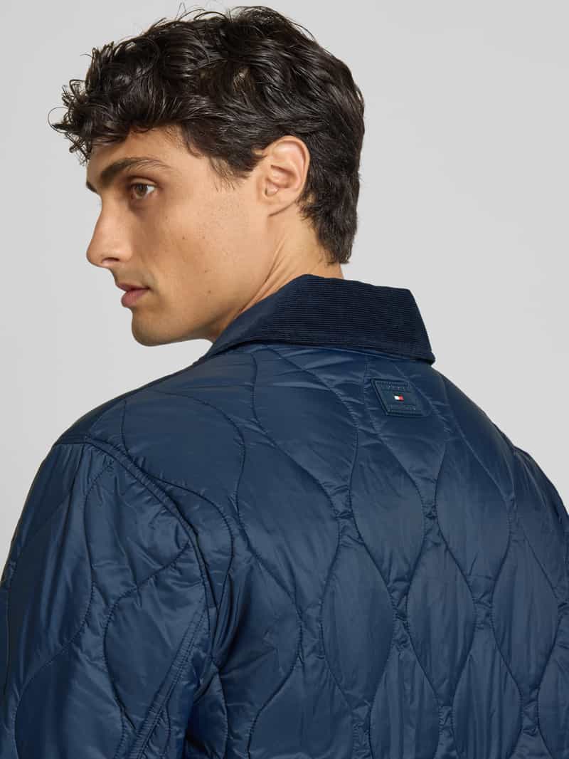 Tommy Hilfiger Regular fit gewatteerd jack met corduroy kraag