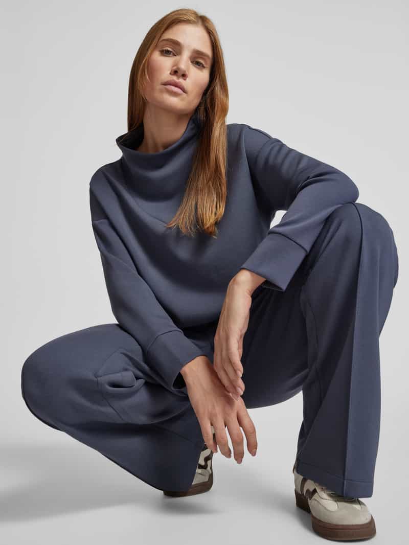Christian Berg Woman Sweatshirt met turtleneck