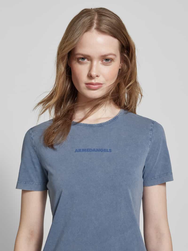 ARMEDANGELS T-shirt met labelprint model 'EBAANORA'