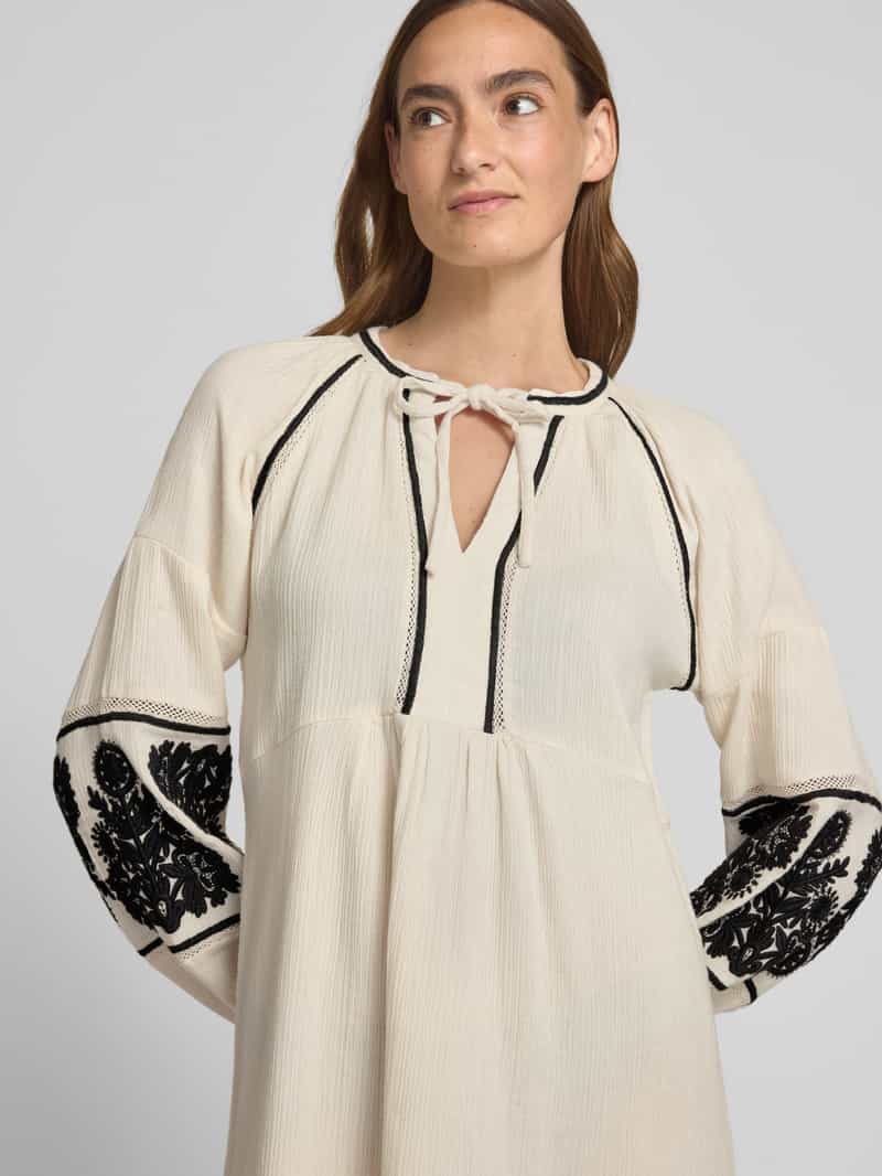 monari Mini-jurk met druppelvormige hals