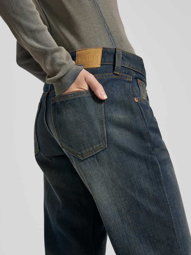 Weekday Straight fit jeans met 5-pocketmodel model 'Arrow'