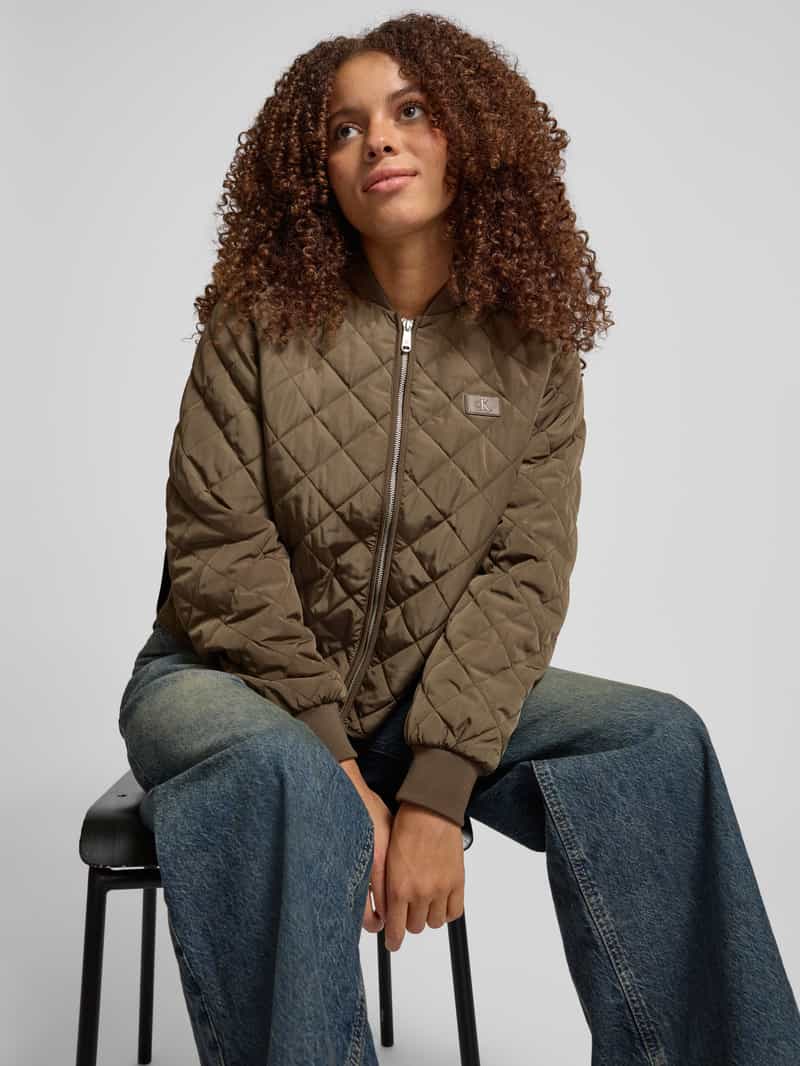 Calvin Klein Jeans Gewatteerd jack met opstaande kraag en labelpatch