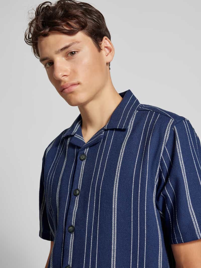 Only & Sons Regular fit vrijetijdsoverhemd met platte kraag model 'TREV LIFE'