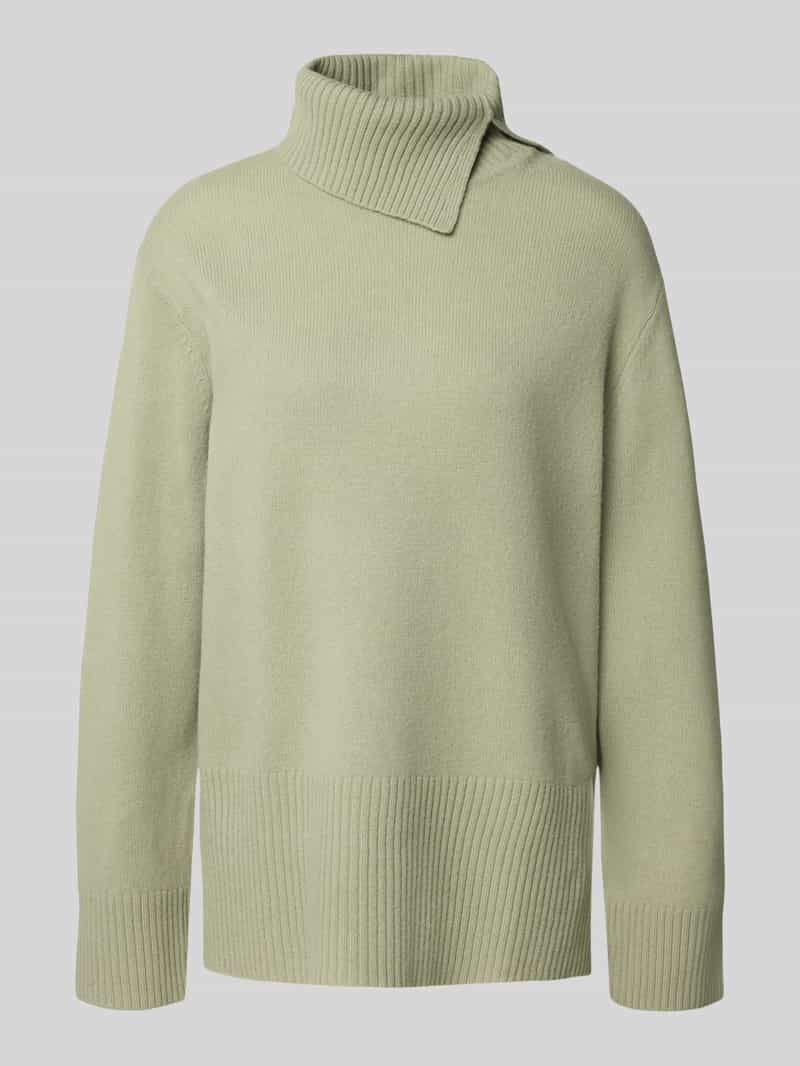 Christian Berg Woman Gebreide pullover van lanawol met col en zijsplitten
