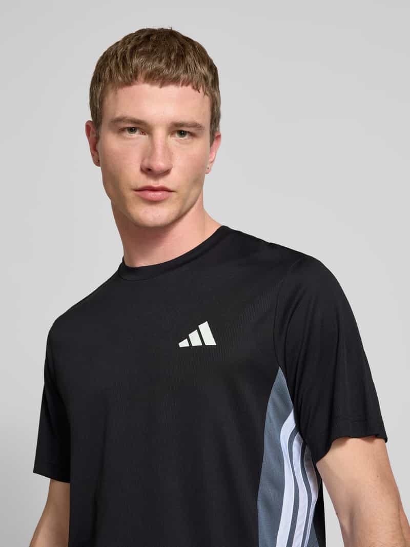 Adidas Training T-shirt met labelprint