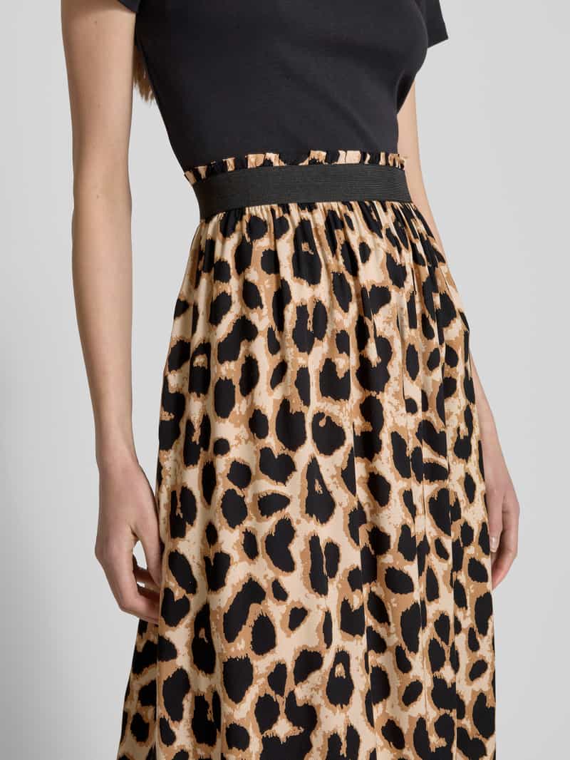 Only Uitlopende maxirok van pure viscose model 'VENEDIG'
