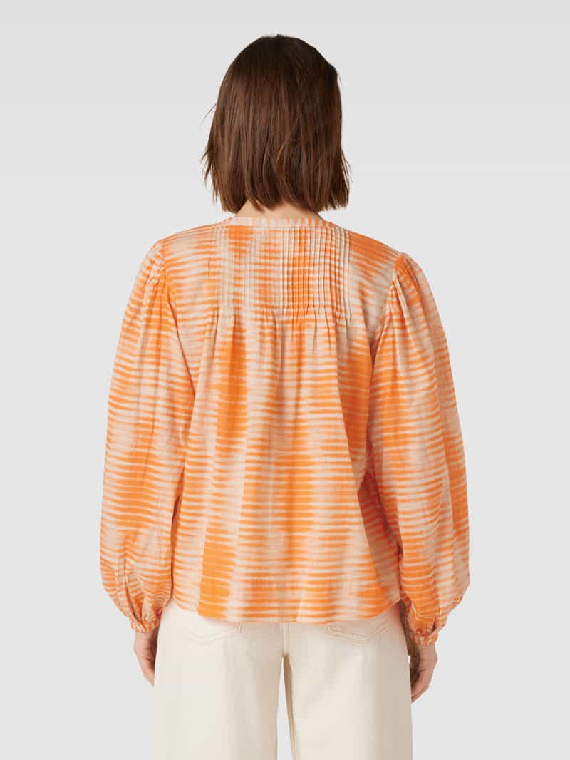 Blouseshirt in batiklook, model 'Majviton' tonno & panna