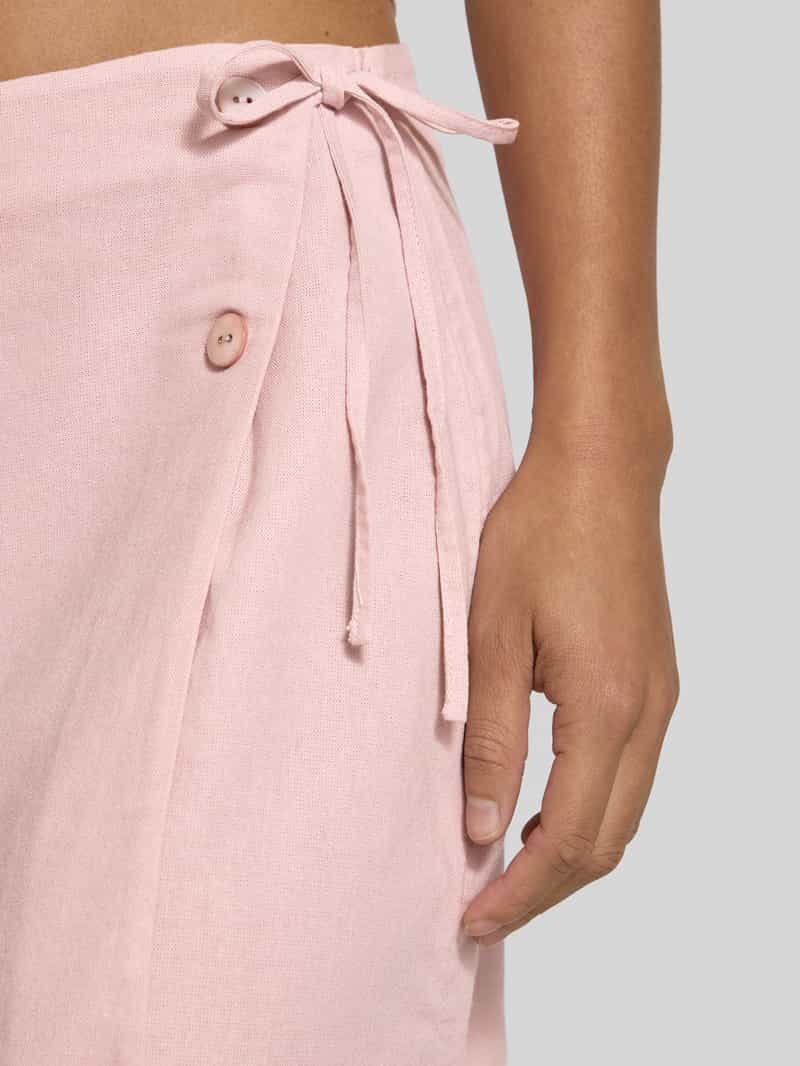 Only Uitlopende wikkelrok van een mix van viscose en linnen model 'CARO'