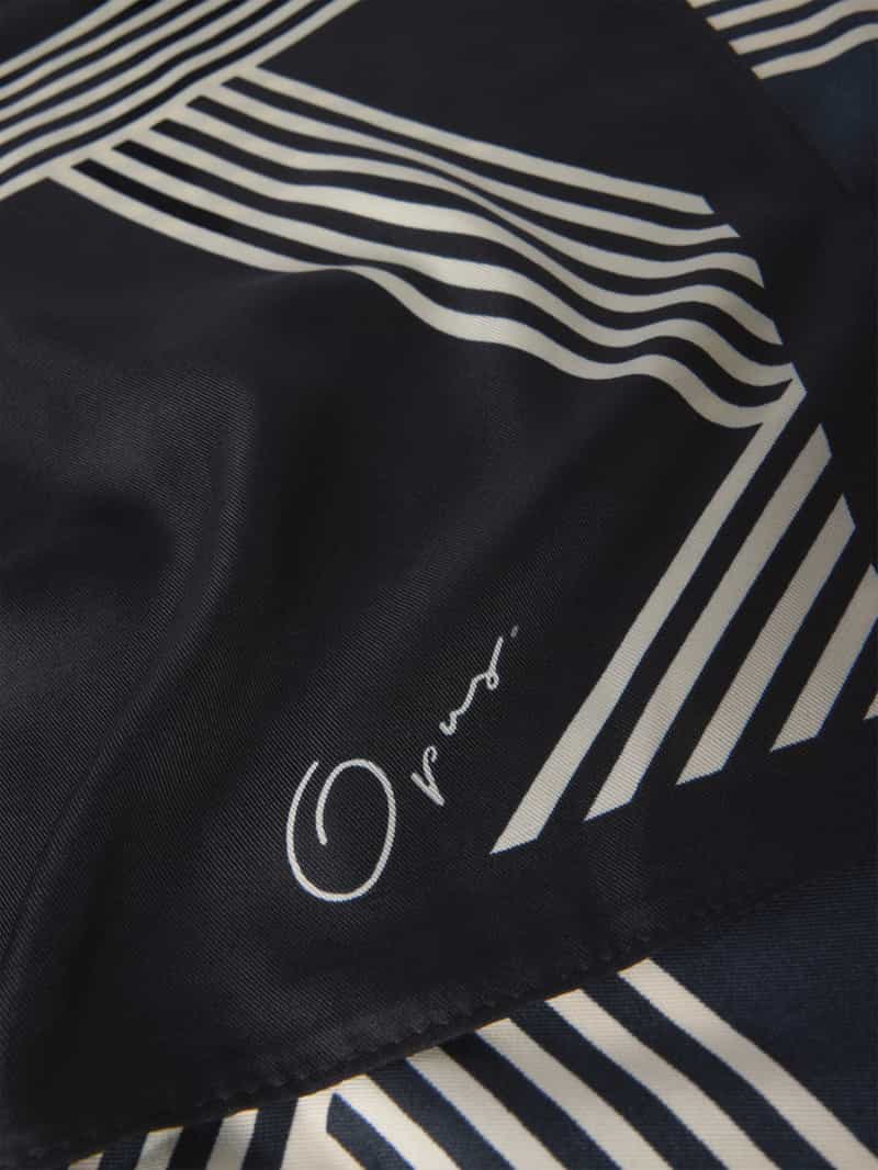 Opus Sjaal met labelprint model 'Adilly'