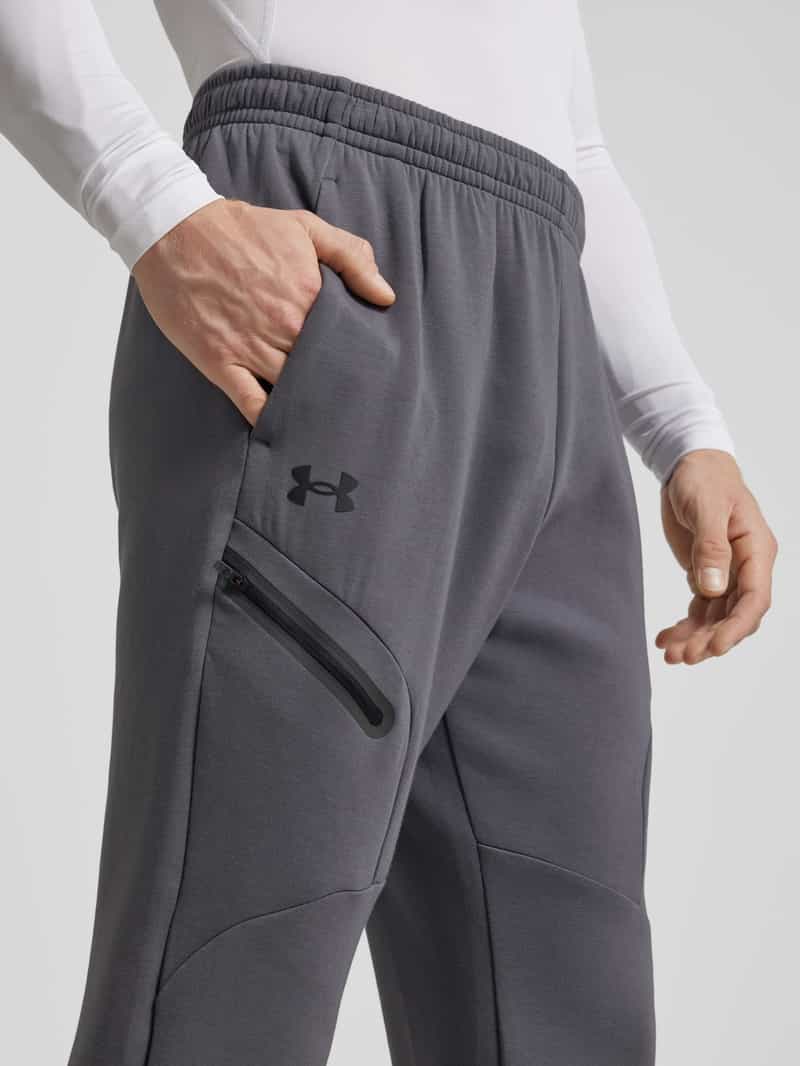 Under Armour Regular fit sweatpants met ritszak model 'UNSTOPPABLE'