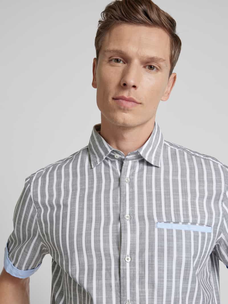 Christian Berg Men Slim fit vrijetijdsoverhemd met streepmotief